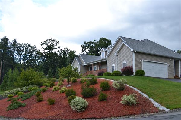 43 McGregory Road Sturbridge, MA 01566 - Photo 2 of 17 Gallery Image 2