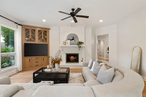 $1,639,000 | 1227 Strathmore Drive, Southlake, TX 76092