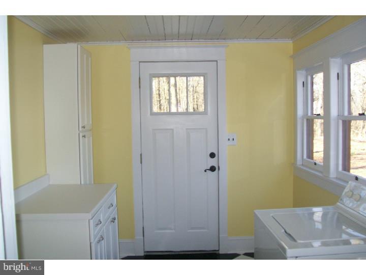 6 Magnolia Road Pemberton, NJ 08068 - Photo 3 of 12