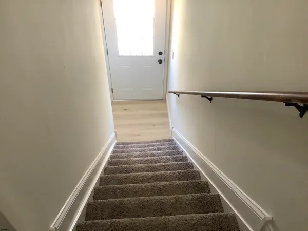 $2,000 | 22 Oyster Bay, Unit E, Absecon, NJ 08201