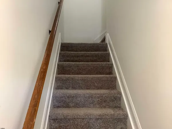 $2,000 | 22 Oyster Bay, Unit E, Absecon, NJ 08201