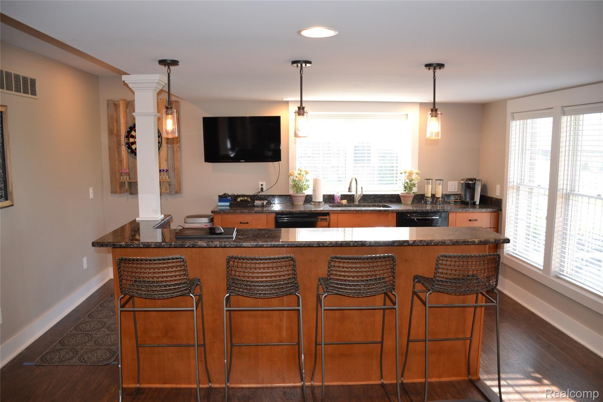 2373 Andover Boulevard Rochester, MI 48306 - Photo 35 of 52 DSC_1160.JPG
