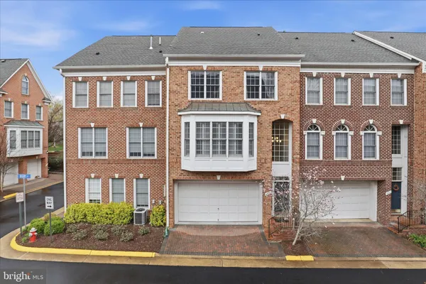 $1,275,000 | 6816 Rigby Lane, McLean, VA 22101