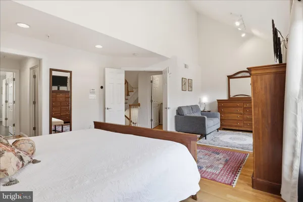 $1,275,000 | 6816 Rigby Lane, McLean, VA 22101