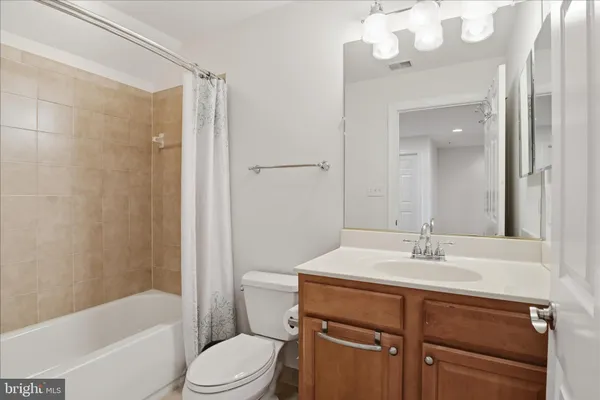 $1,275,000 | 6816 Rigby Lane, McLean, VA 22101