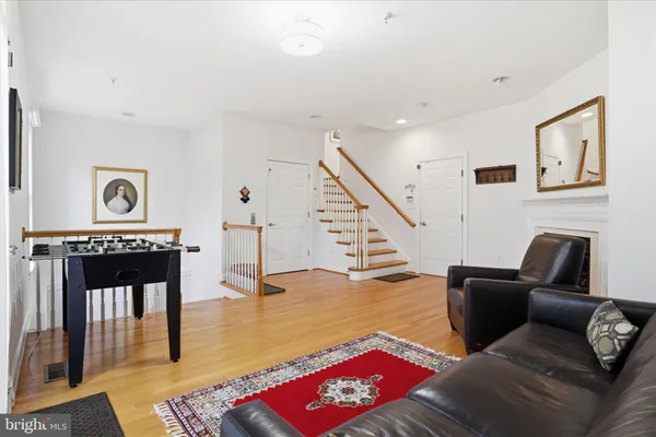 $1,275,000 | 6816 Rigby Lane, McLean, VA 22101