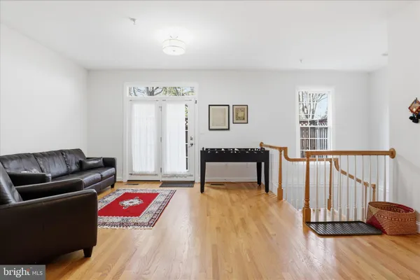 $1,275,000 | 6816 Rigby Lane, McLean, VA 22101