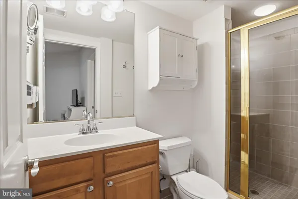 $1,275,000 | 6816 Rigby Lane, McLean, VA 22101