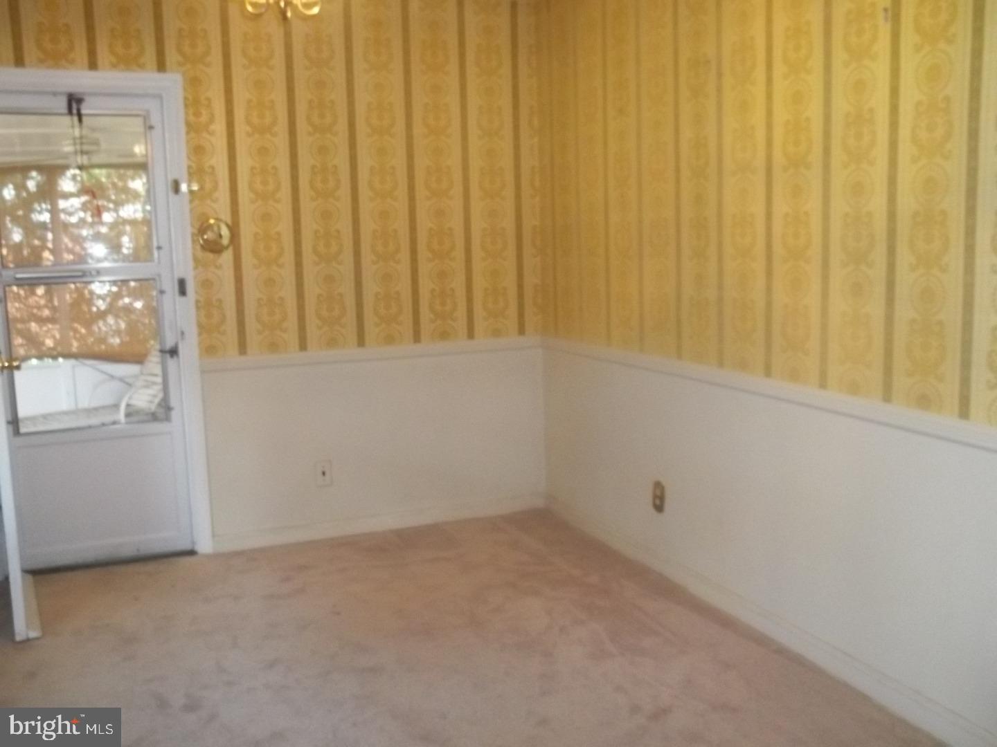 118 Welsh Road Huntingdon Valley, PA 19006 - Photo 8 of 23