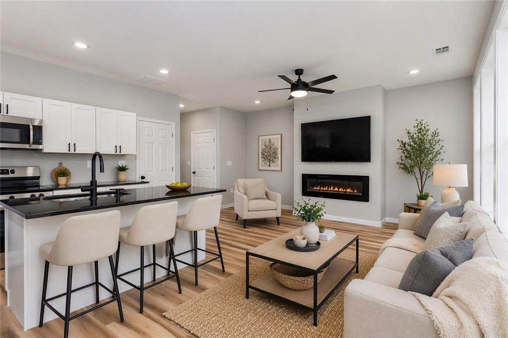 200 Back Pine Way Ellijay, GA 30536 - Photo 2 of 33