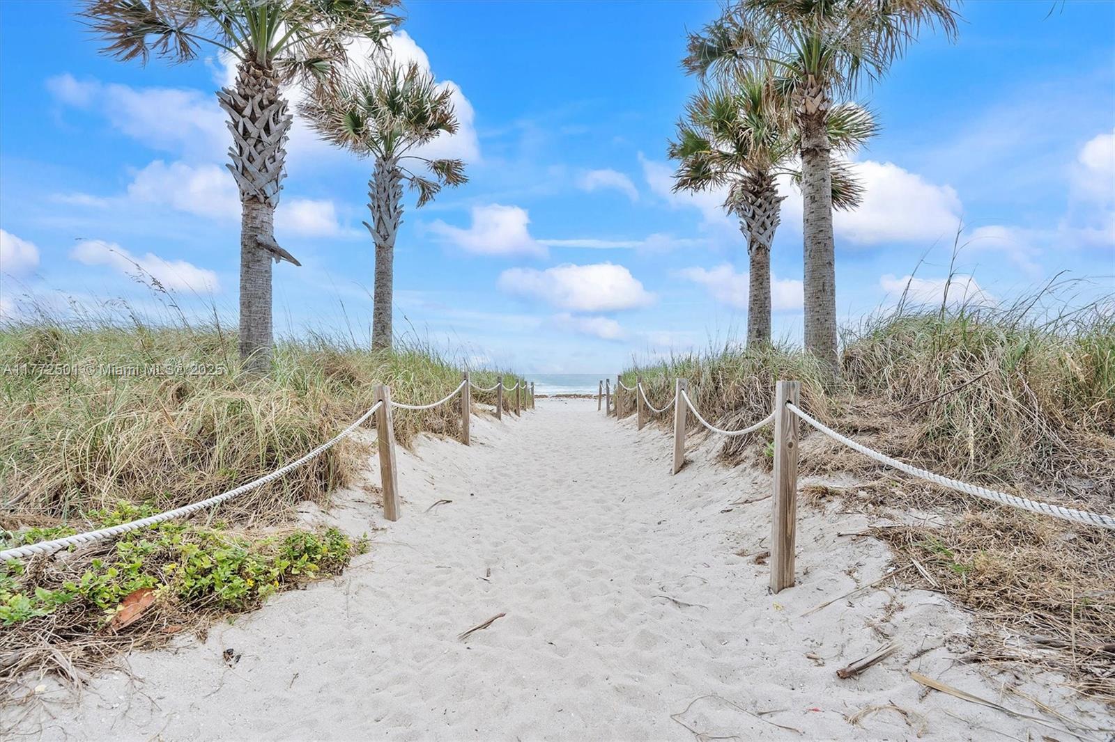 6345 Collins Avenue, Unit 414 Miami Beach, FL 33141 - Photo 16 of 20