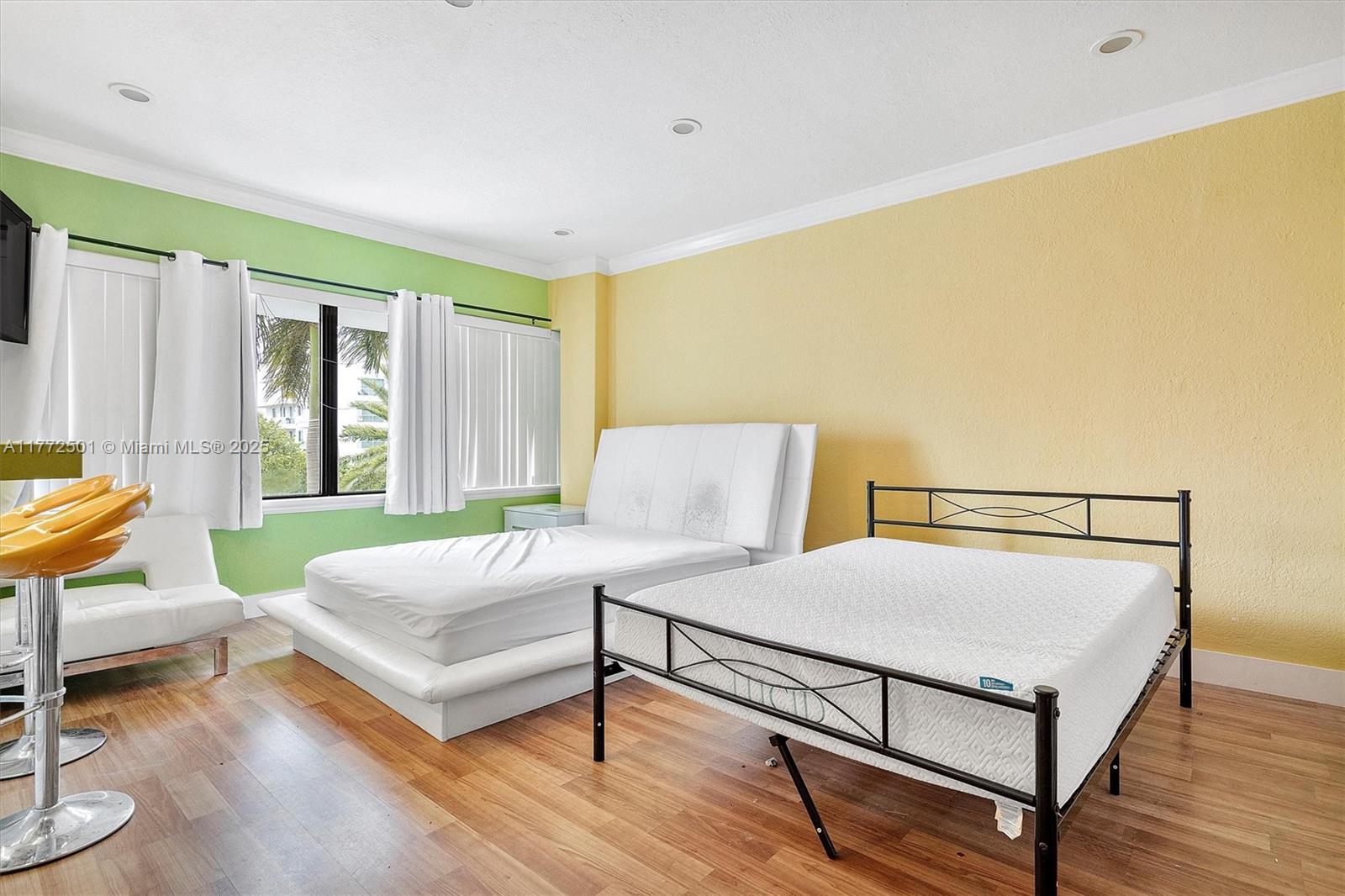 6345 Collins Avenue, Unit 414 Miami Beach, FL 33141 - Photo 4 of 20