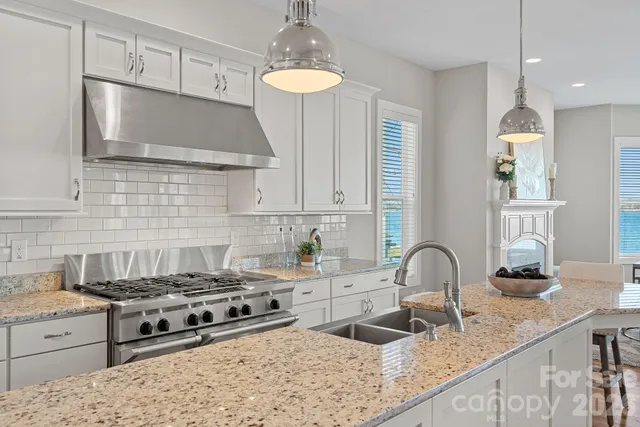 $2,799,000 | 21013 Island Forest Drive, Cornelius, NC 28031