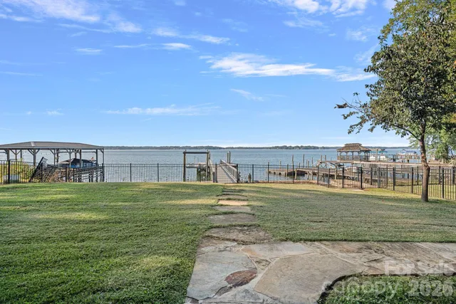 $2,799,000 | 21013 Island Forest Drive, Cornelius, NC 28031