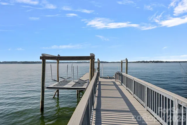 $2,799,000 | 21013 Island Forest Drive, Cornelius, NC 28031