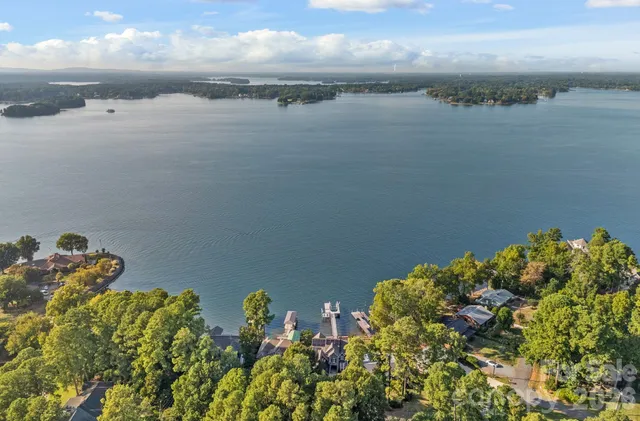 $2,799,000 | 21013 Island Forest Drive, Cornelius, NC 28031
