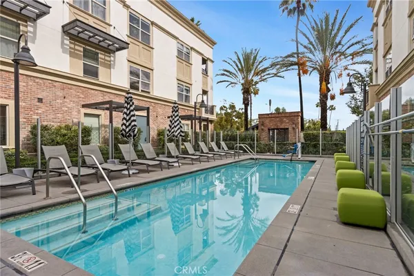 $700,000 | 431 South Anaheim Way, Unit 5, Orange, CA 92868