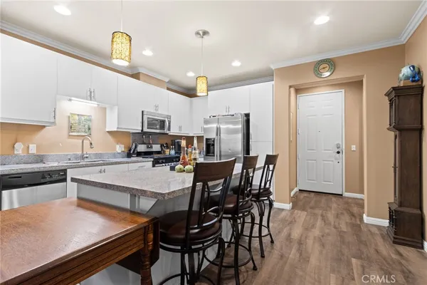 $700,000 | 431 South Anaheim Way, Unit 5, Orange, CA 92868