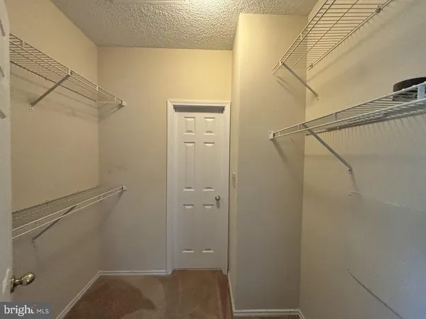 $1,600 | 4409 Fair Stone Drive, Unit 303, Fairfax, VA 22033