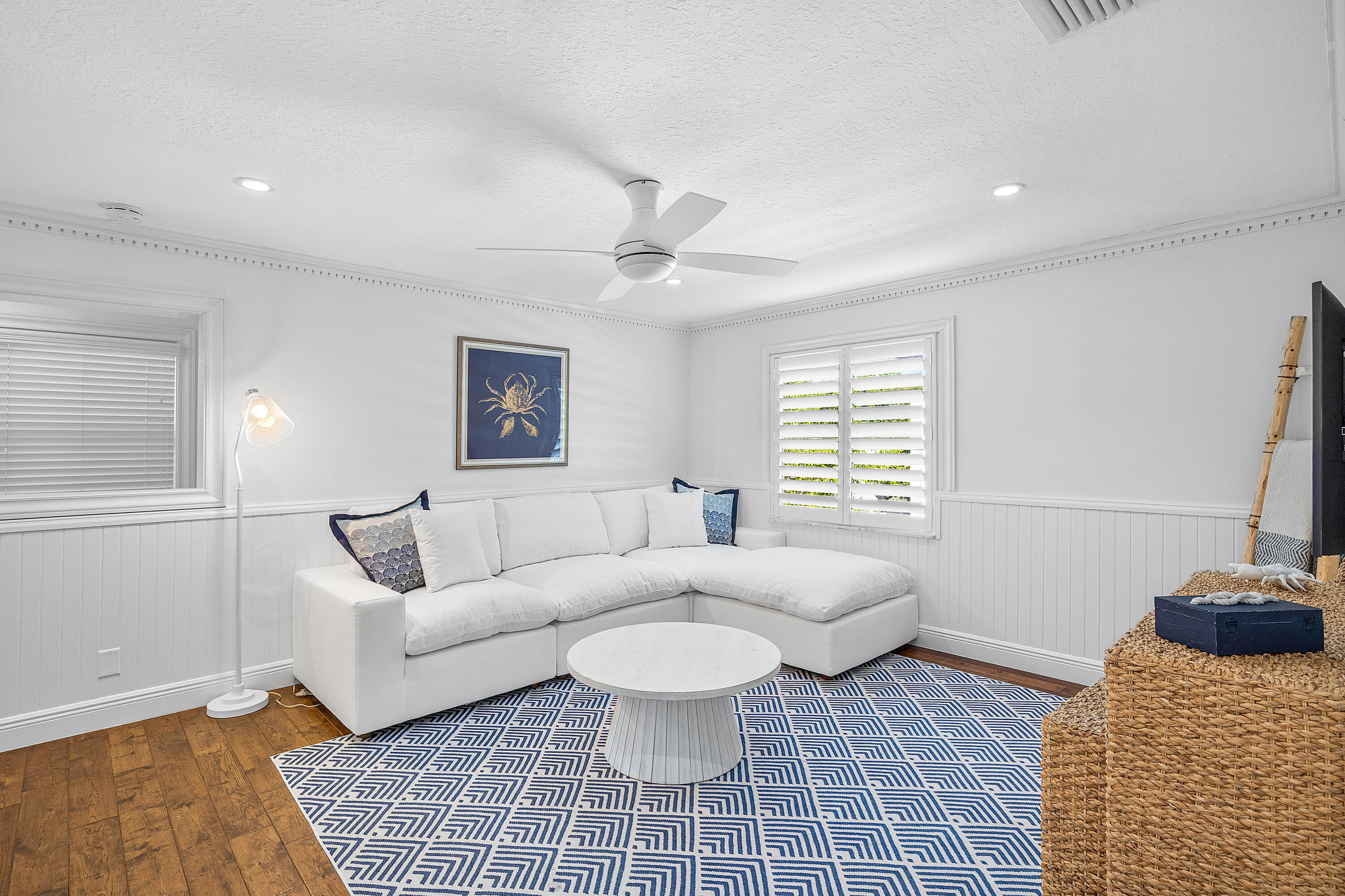 820 Palm Trail Delray Beach, FL 33483 - Photo 16 of 40 018-820PalmTrail-DelrayBeach-FL-33483-FU