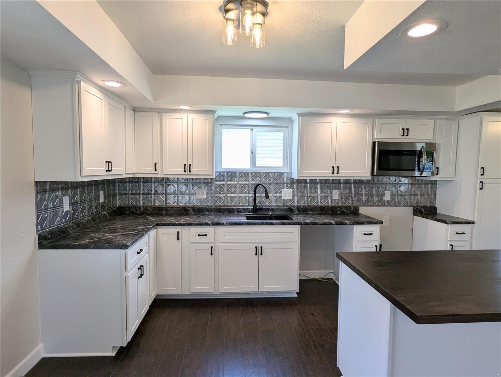 15345 North Humbert Road Brighton, IL 62012 - Photo 12 of 39