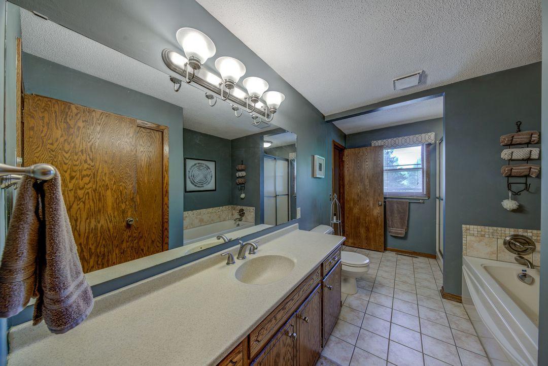 8124 Spring Valley Road Waconia, MN 55387 - Photo 13 of 22 Gallery Image 13