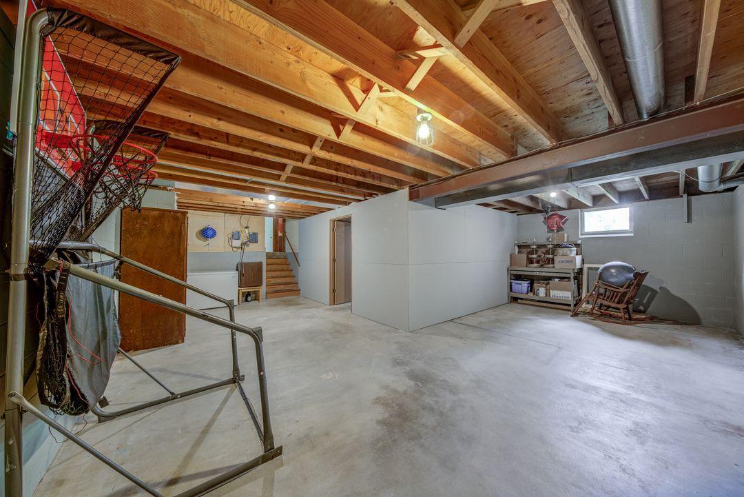 8124 Spring Valley Road Waconia, MN 55387 - Photo 18 of 22 Gallery Image 18