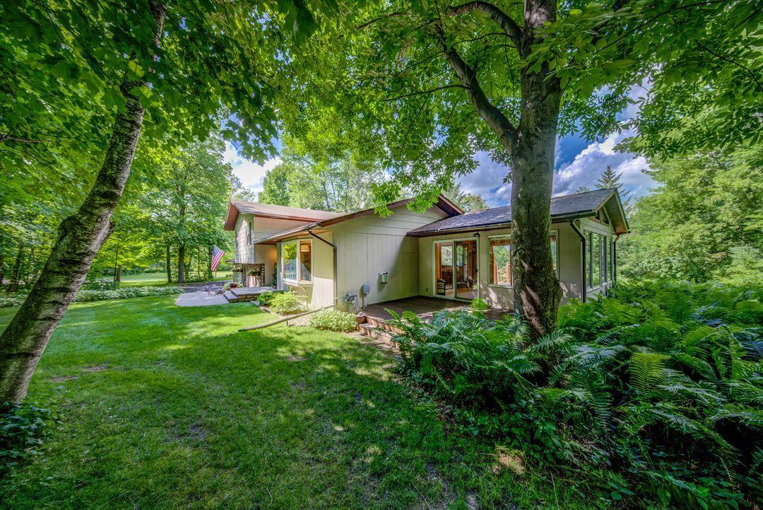 8124 Spring Valley Road Waconia, MN 55387 - Photo 20 of 22 Gallery Image 20