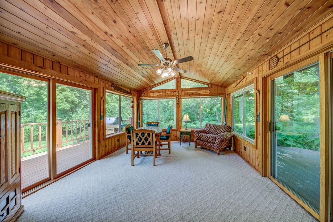 8124 Spring Valley Road Waconia, MN 55387 - Photo 9 of 22 Gallery Image 9