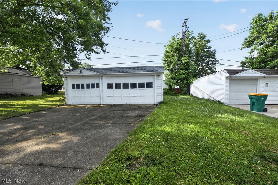 19500 Libby Road Maple Heights, OH 44137 - Photo 22 of 23