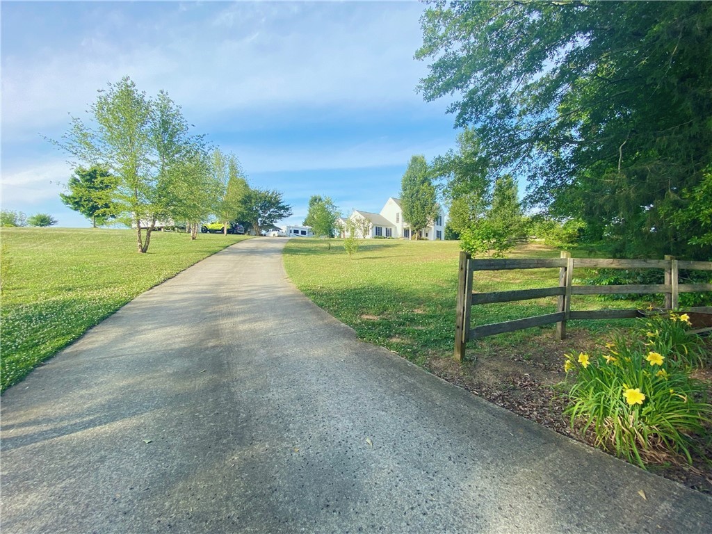 859 Pruitt Road Iva, SC 29655 - Photo 2 of 34
