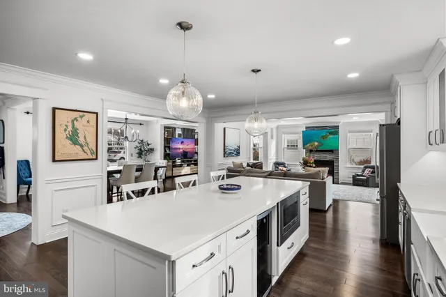 $1,335,000 | 210 Meadow Drive, Haddonfield, NJ 08033