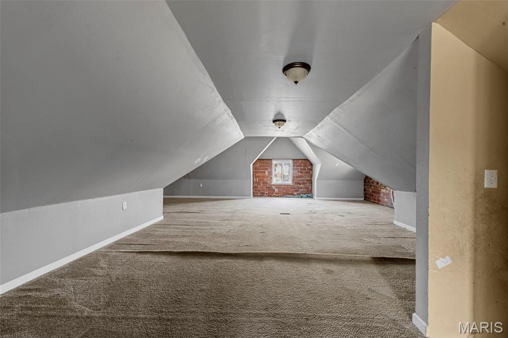 8738 Partridge Avenue St. Louis, MO 63147 - Photo 20 of 27