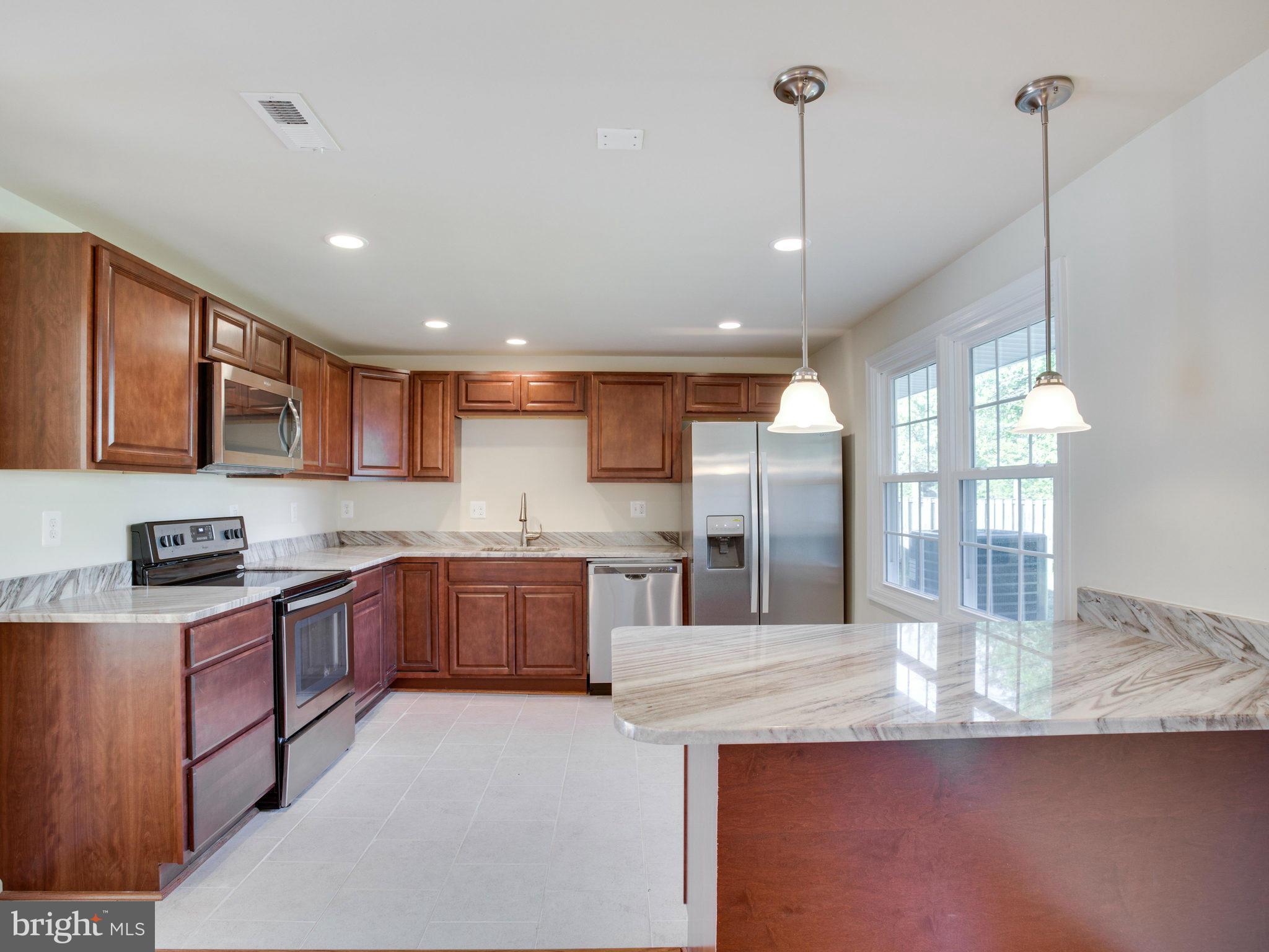 2407 Pinefield Road Waldorf, MD 20601 - Photo 5 of 16 Kitchen