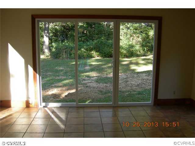13330 Starcross Road Midlothian, VA 23113 - Photo 12 of 24 Gallery Image 12