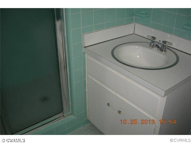 13330 Starcross Road Midlothian, VA 23113 - Photo 14 of 24 Gallery Image 14