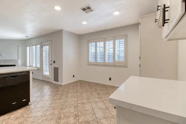 $549,900 | 3724 Laurenburg Avenue, Modesto, CA 95357