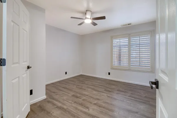 $549,900 | 3724 Laurenburg Avenue, Modesto, CA 95357