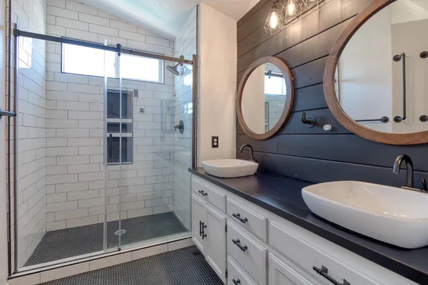 $549,900 | 3724 Laurenburg Avenue, Modesto, CA 95357