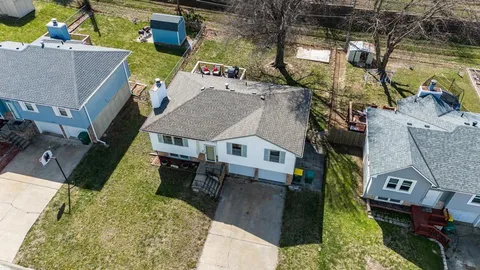 $325,000 | 10831 Cleveland Avenue, Kansas City, KS 66109