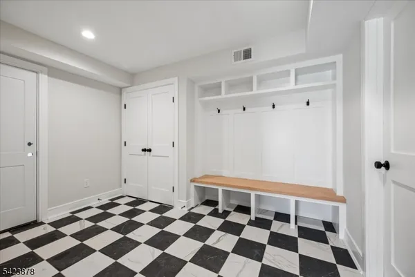 $2,599,000 | 33 Hampton Road, Chatham, NJ 07928