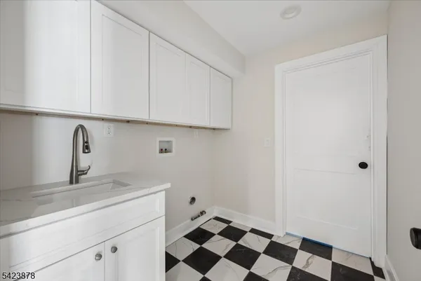 $2,599,000 | 33 Hampton Road, Chatham, NJ 07928