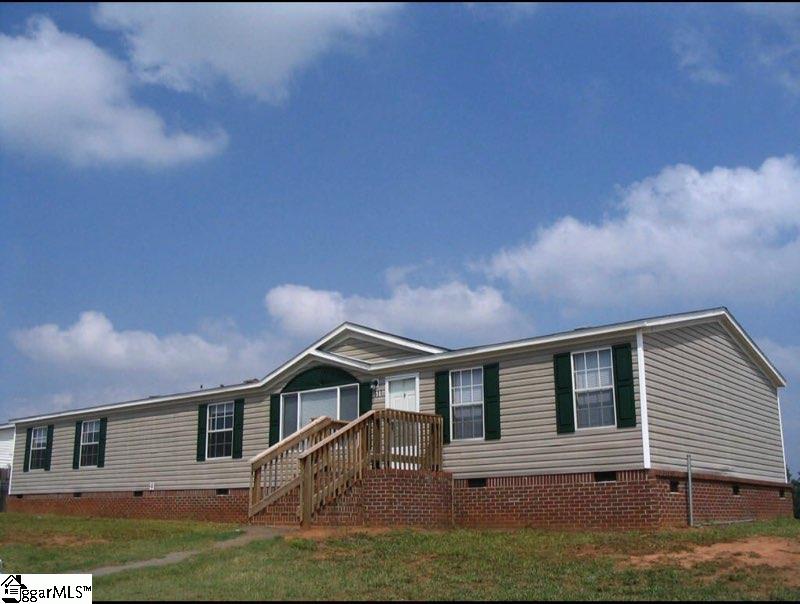511 Crossgate Way Fountain Inn, SC 29644 - Photo 1 of 13