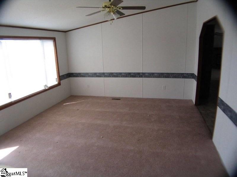 511 Crossgate Way Fountain Inn, SC 29644 - Photo 3 of 13