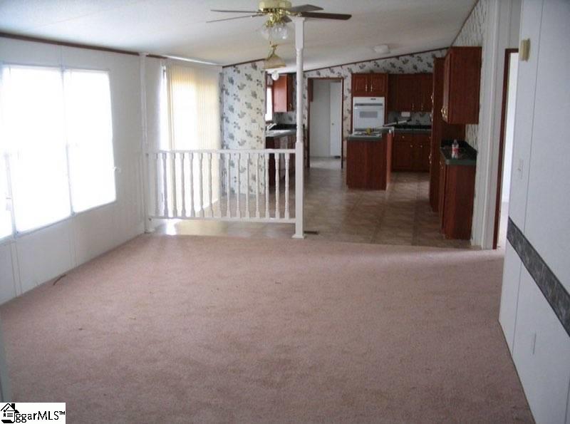 511 Crossgate Way Fountain Inn, SC 29644 - Photo 6 of 13