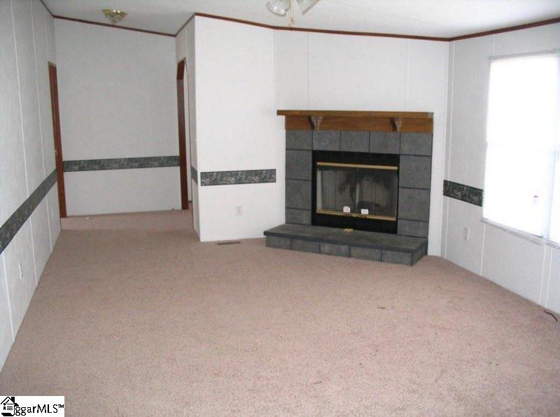 511 Crossgate Way Fountain Inn, SC 29644 - Photo 7 of 13