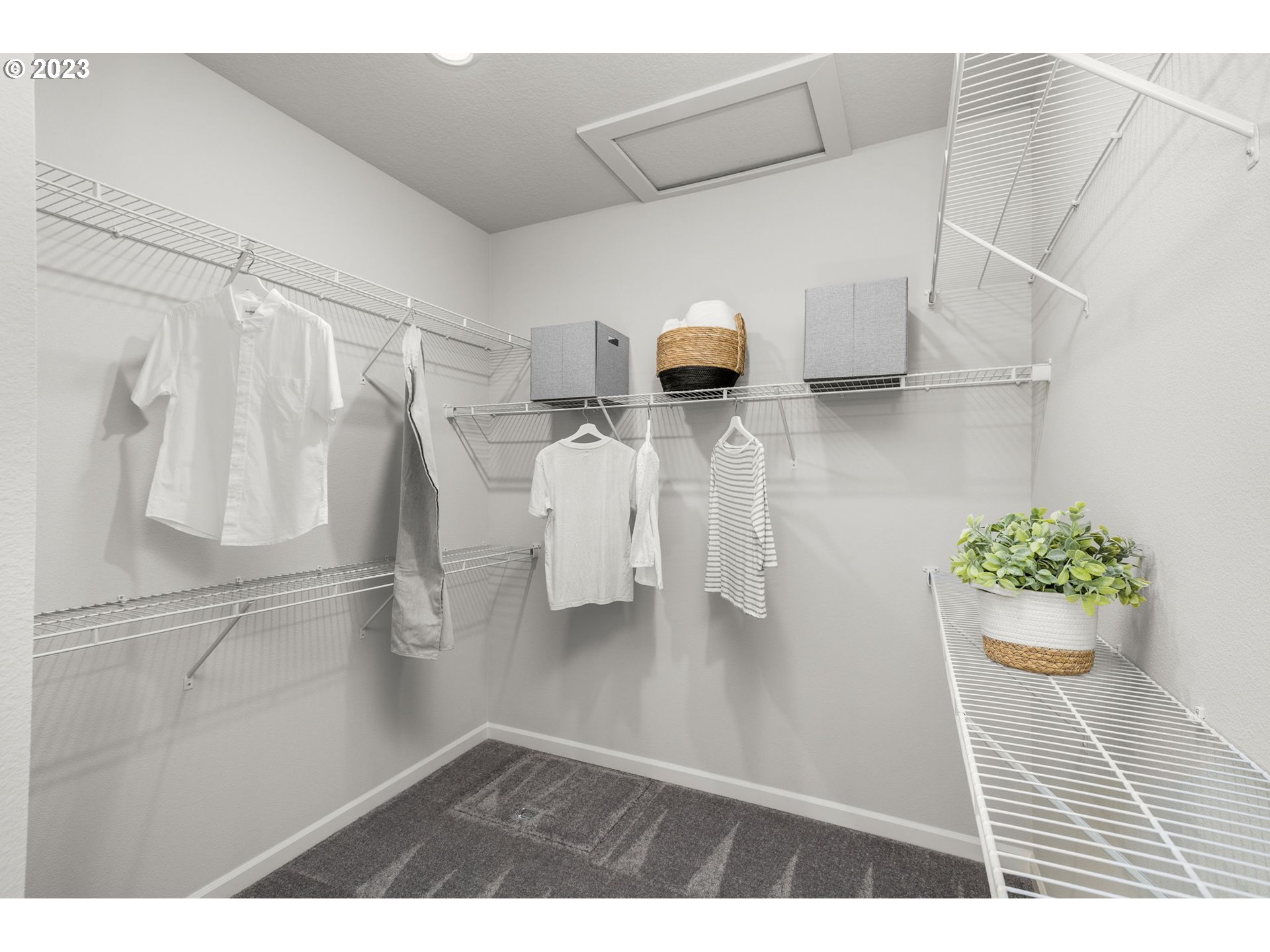 6155 Southeast 21st Street Gresham, OR 97080 - Photo 13 of 20