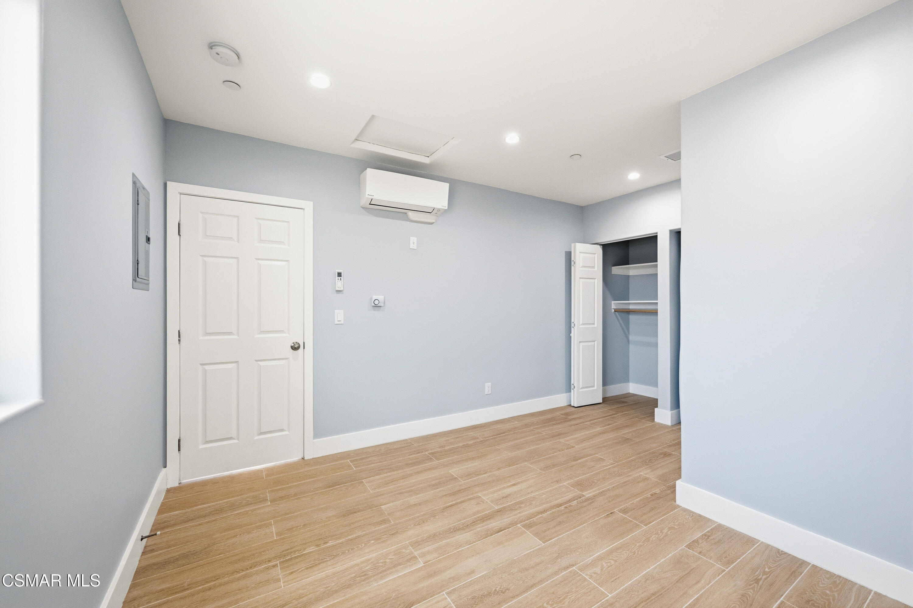 13104 Filmore Street Pacoima, CA 91331 - Photo 8 of 10 CS1_7499