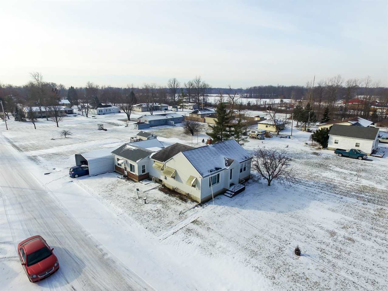 2303 West Wallen Road Fort Wayne, IN 46818 - Photo 3 of 34 Gallery Image 3