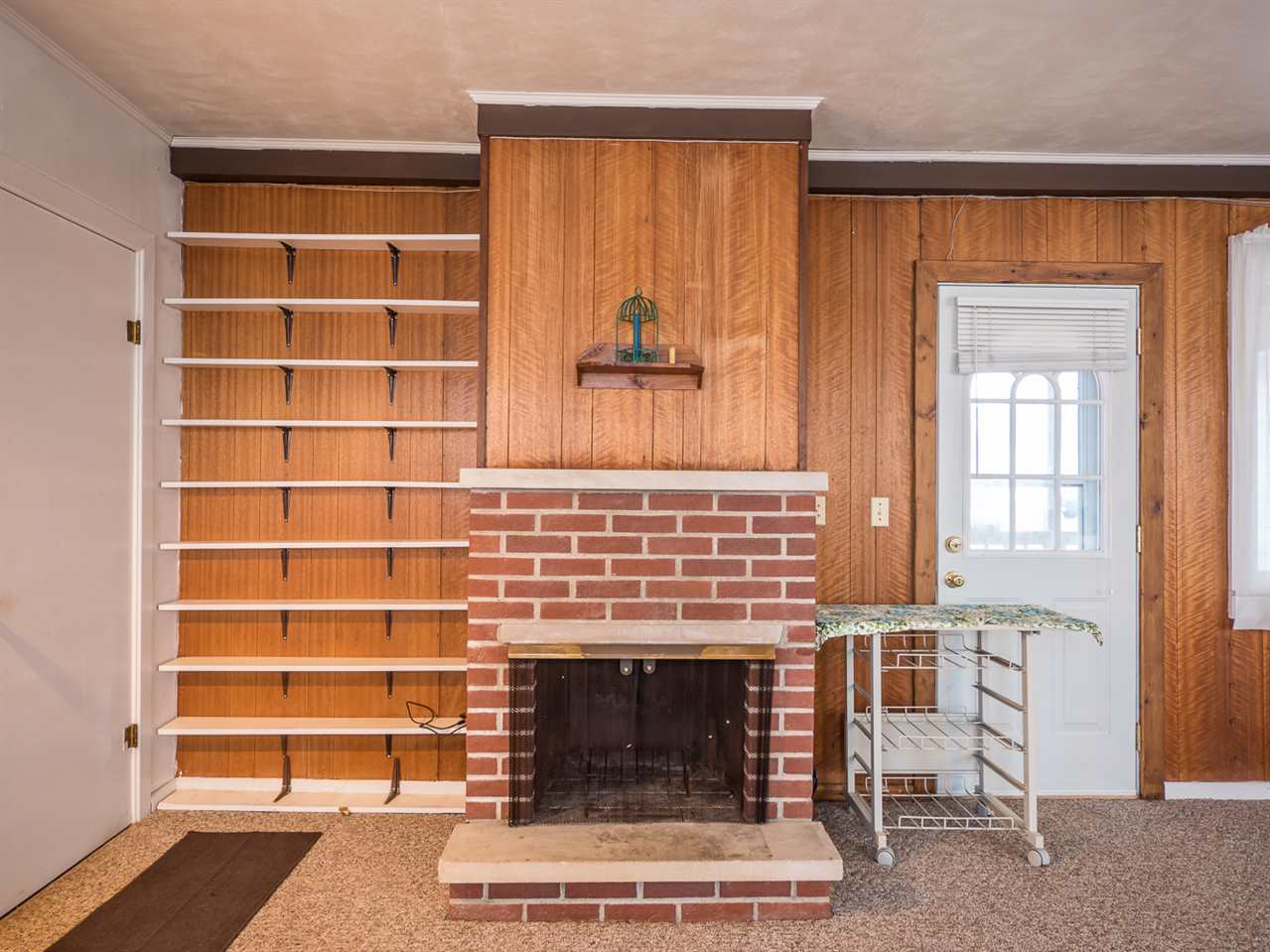 2303 West Wallen Road Fort Wayne, IN 46818 - Photo 7 of 34 Gallery Image 7